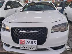 کرایسلەر 300